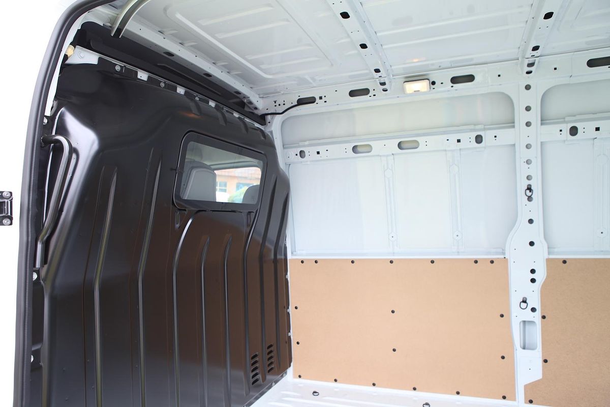 2024 Renault Master Pro 120kW X62 Phase 2 LWB
