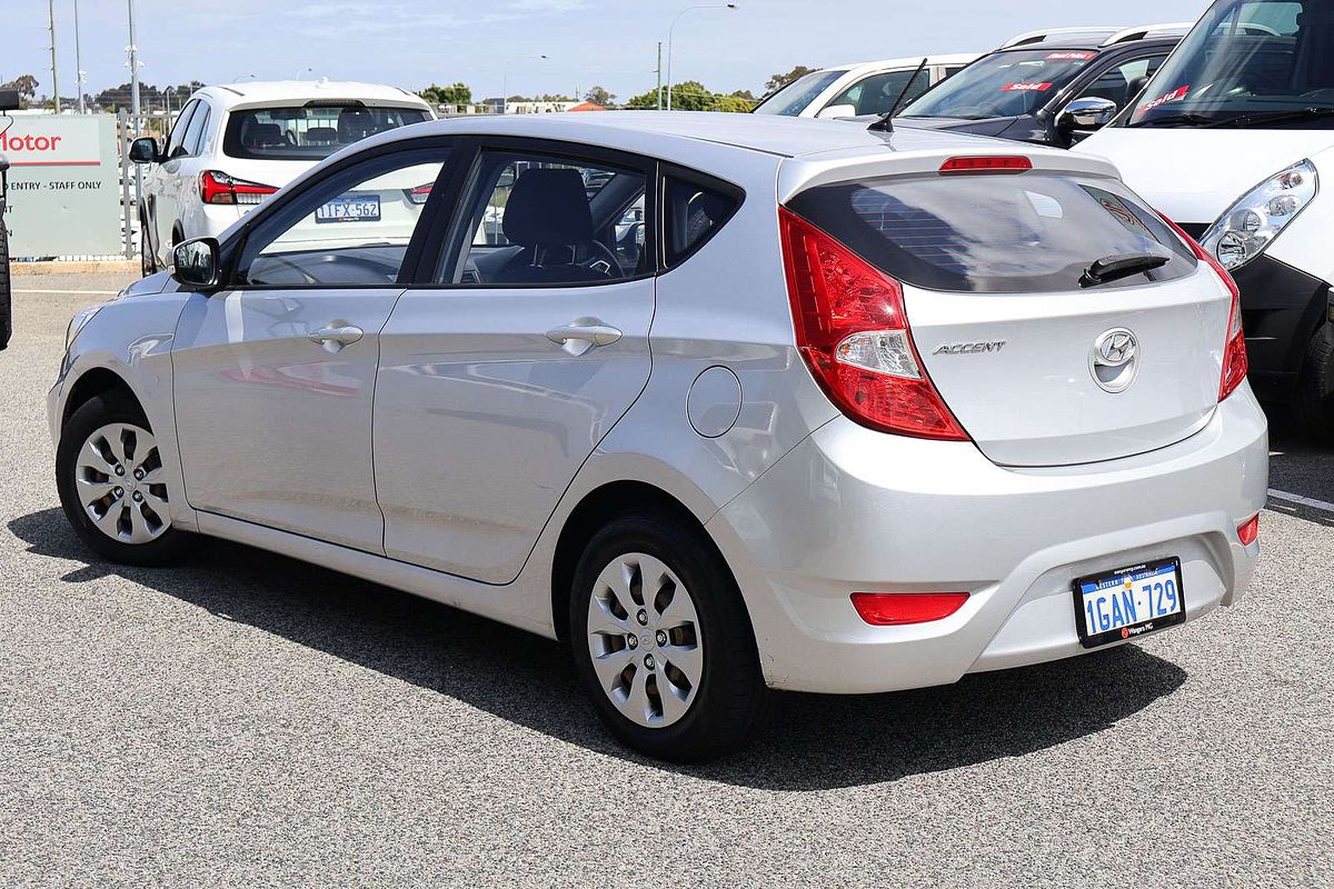 2016 Hyundai Accent Active RB4