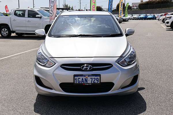 2016 Hyundai Accent Active RB4