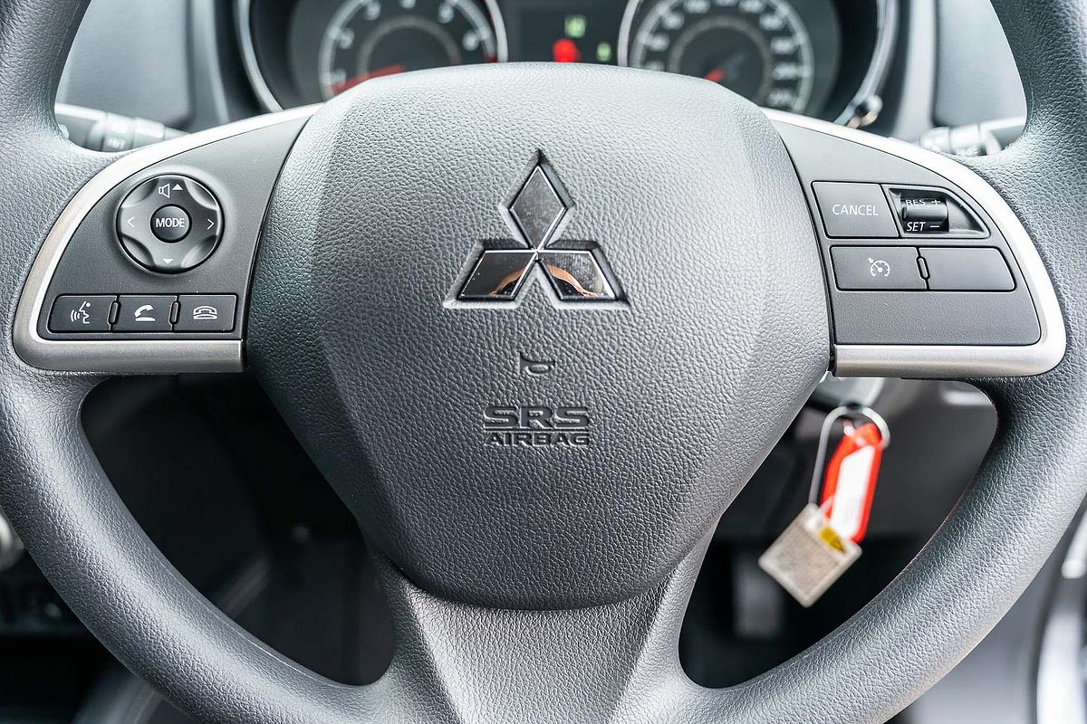 2024 Mitsubishi ASX ES XD