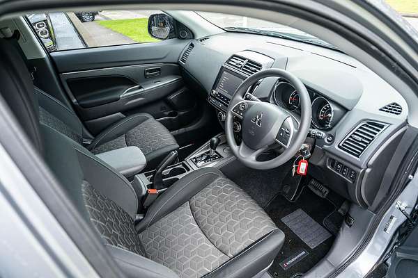 2024 Mitsubishi ASX ES XD