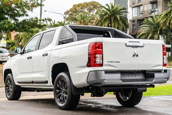 2024 Mitsubishi Triton GLX-R MV 4X4