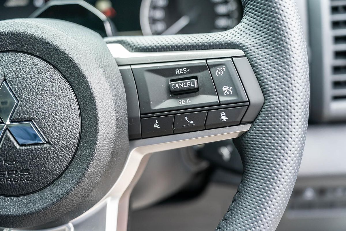 2024 Mitsubishi Triton GLX-R MV 4X4