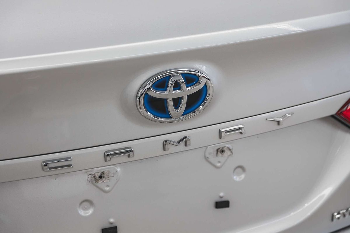 2019 Toyota Camry Ascent AXVH71R