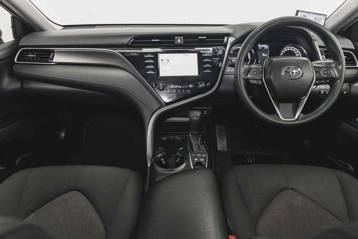 2019 Toyota Camry Ascent AXVH71R