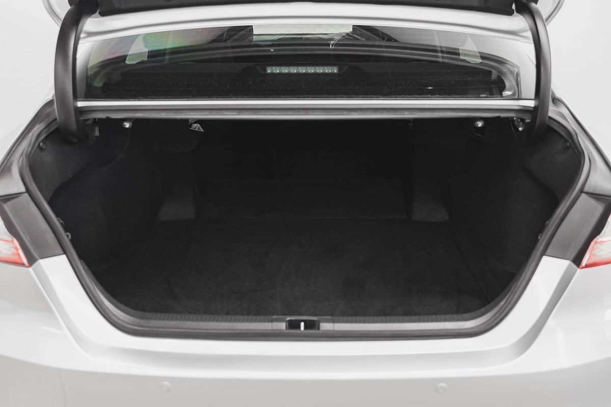 2019 Toyota Camry Ascent AXVH71R