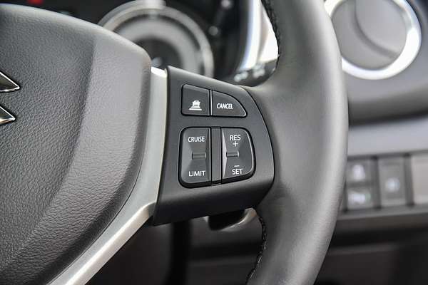 2024 Suzuki Vitara Turbo Shadow LY Series II