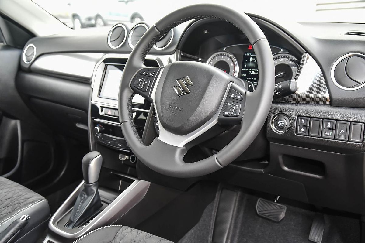 2024 Suzuki Vitara Turbo Shadow LY Series II