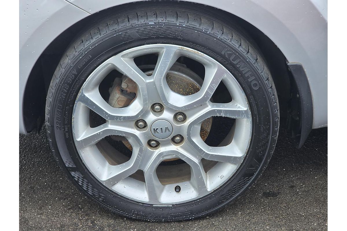 2012 Kia Soul + AM