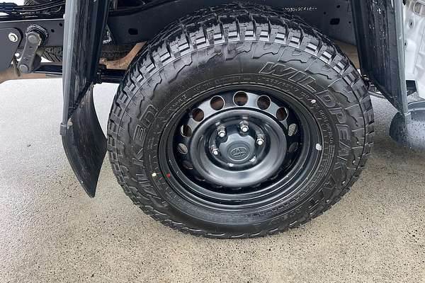2017 Toyota Hilux SR GUN126R 4X4