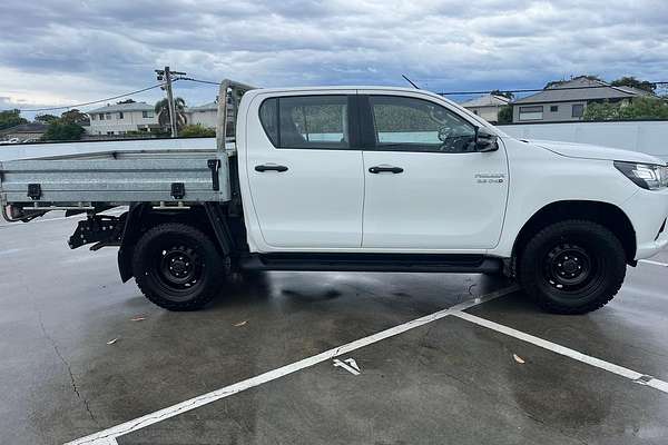2017 Toyota Hilux SR GUN126R 4X4