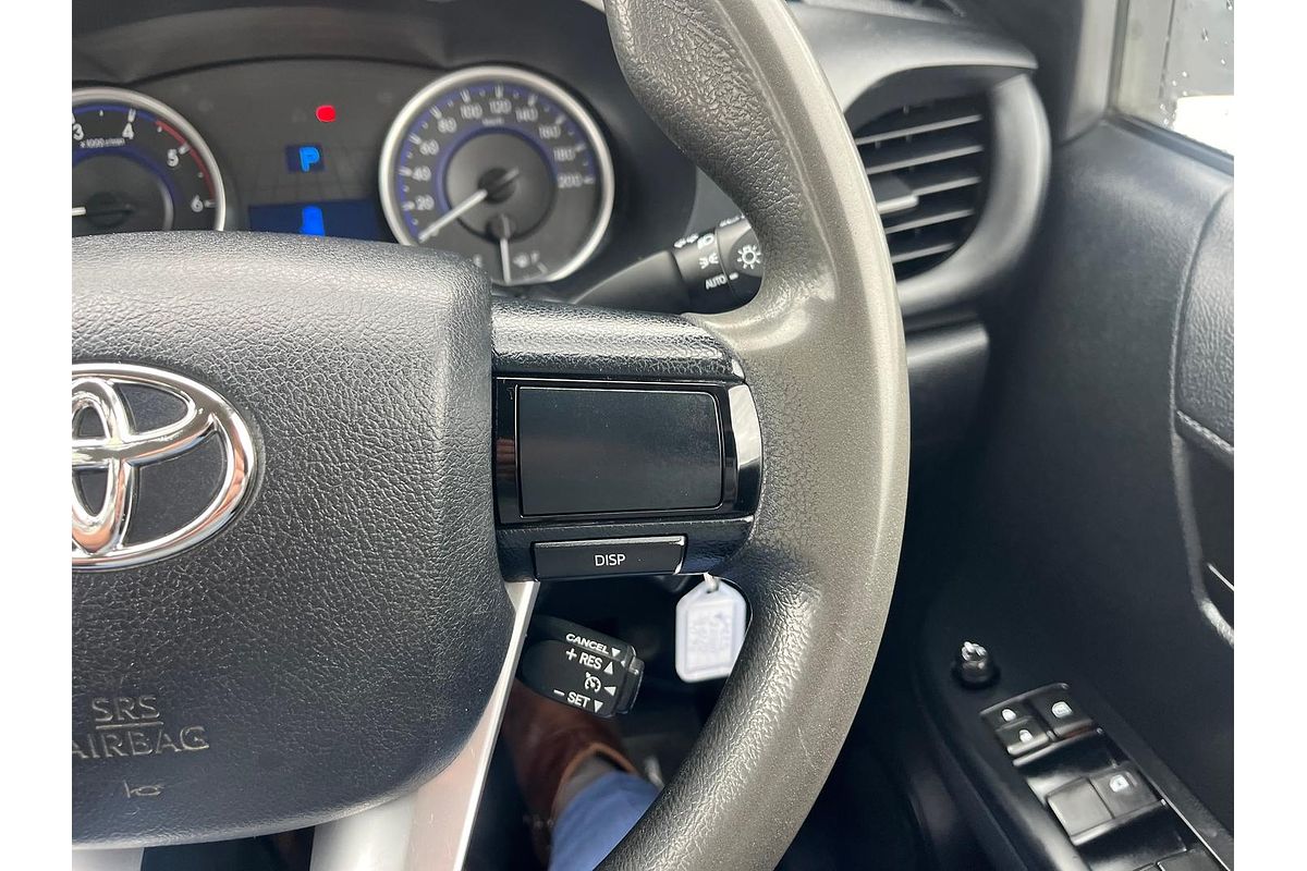 2017 Toyota Hilux SR GUN126R 4X4