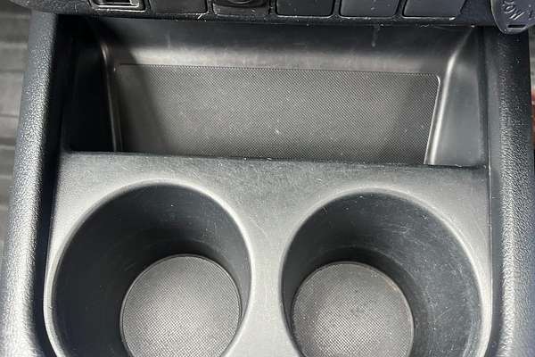 2017 Toyota Hilux SR GUN126R 4X4