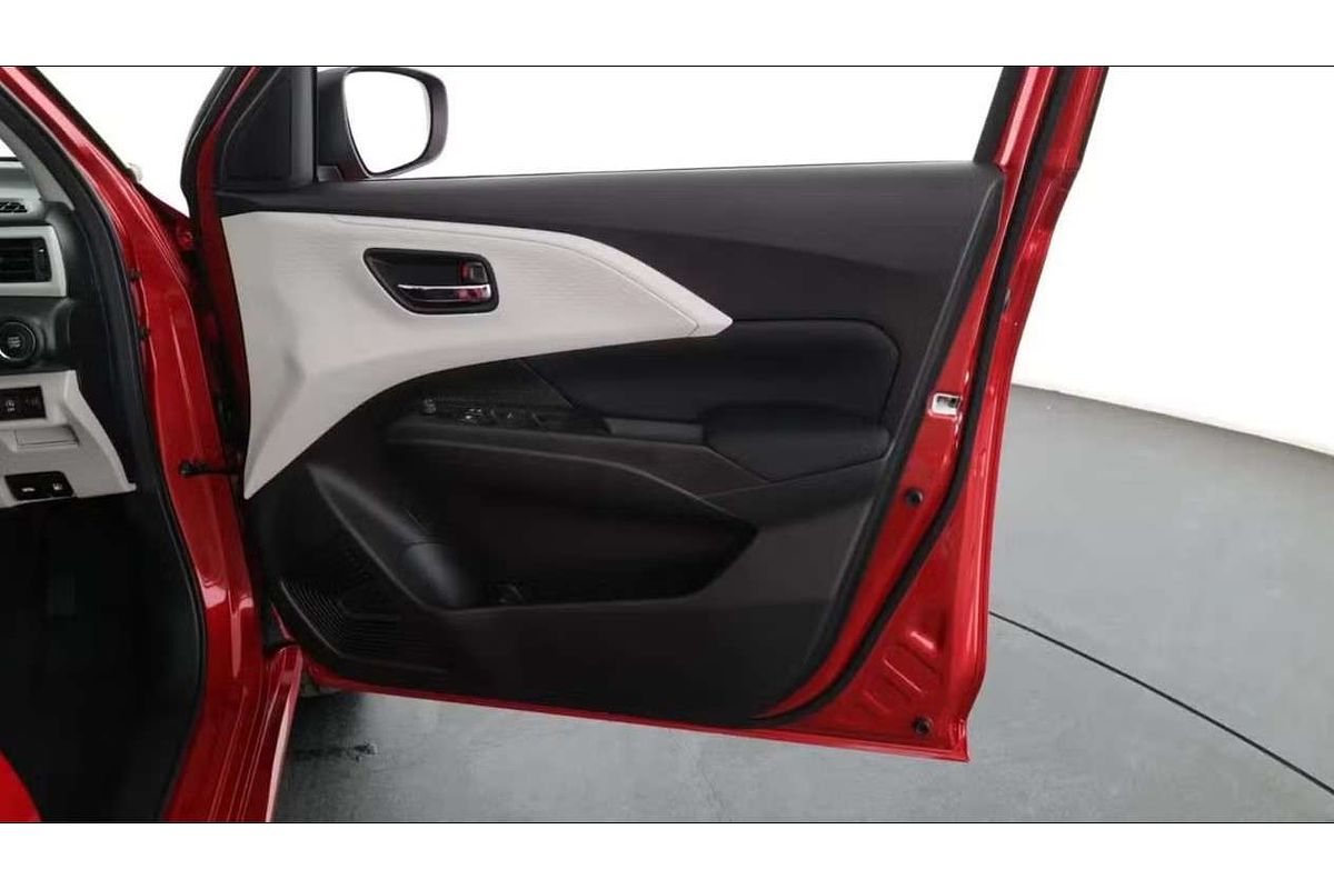 2024 Suzuki Swift Hybrid Plus UZ