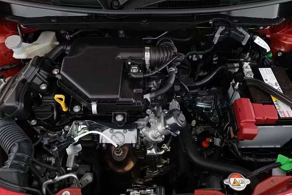 2024 Suzuki Swift Hybrid Plus UZ