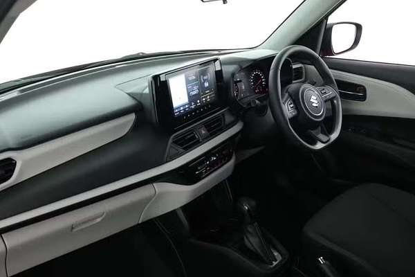 2024 Suzuki Swift Hybrid Plus UZ