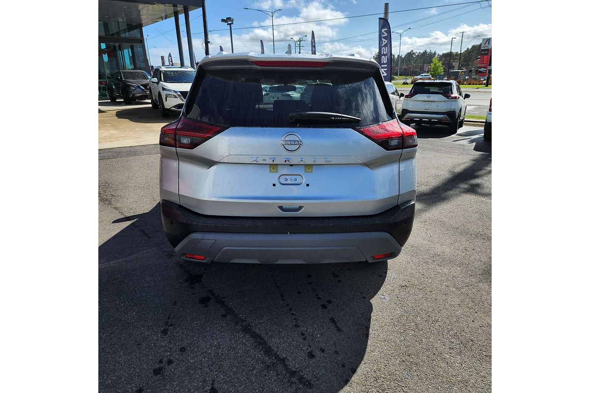 2024 Nissan X-TRAIL ST-L T33