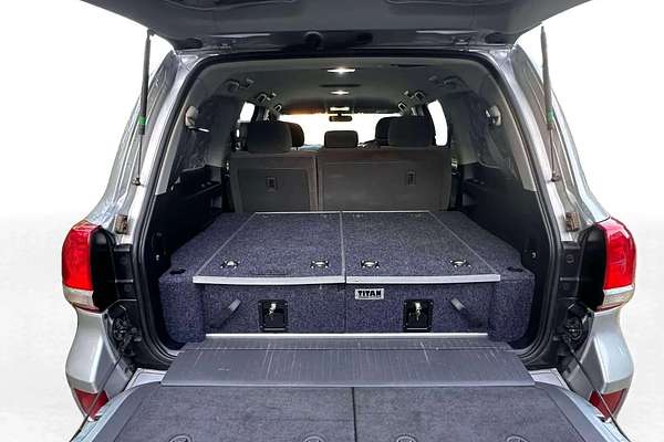 2012 Toyota Landcruiser GXL VDJ200R