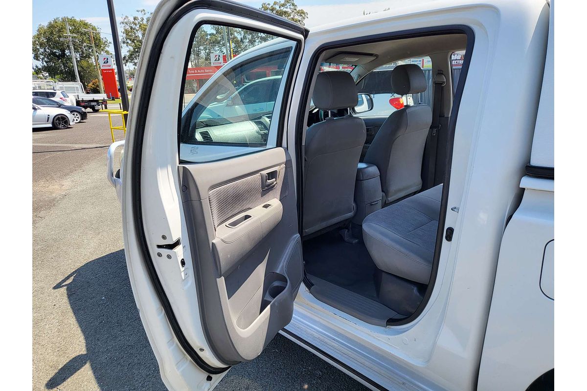 2008 Toyota Hilux SR GGN25R 4X4