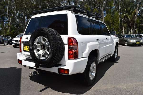 2011 Nissan Patrol ST GU 7