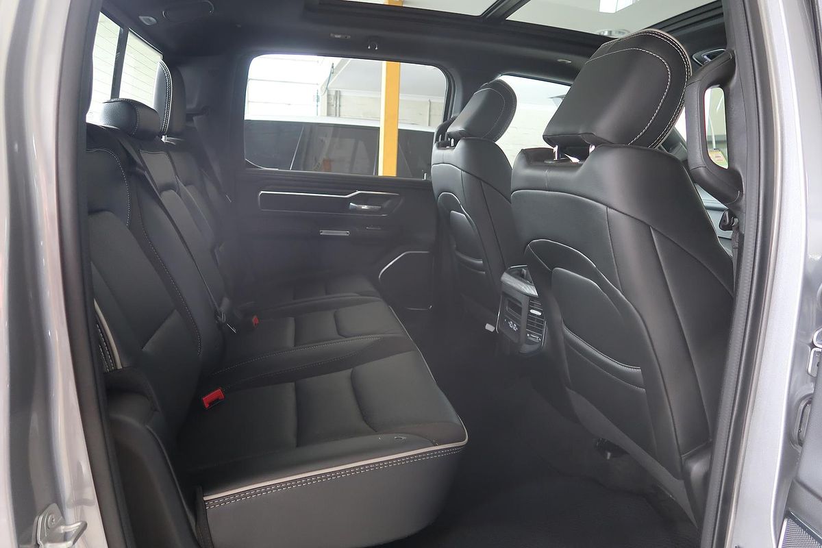 2024 RAM 1500 Laramie DT 4X4 SWB
