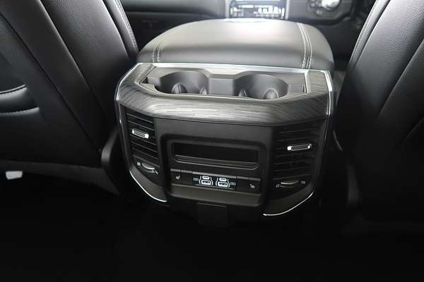 2024 RAM 1500 Laramie DT 4X4 SWB
