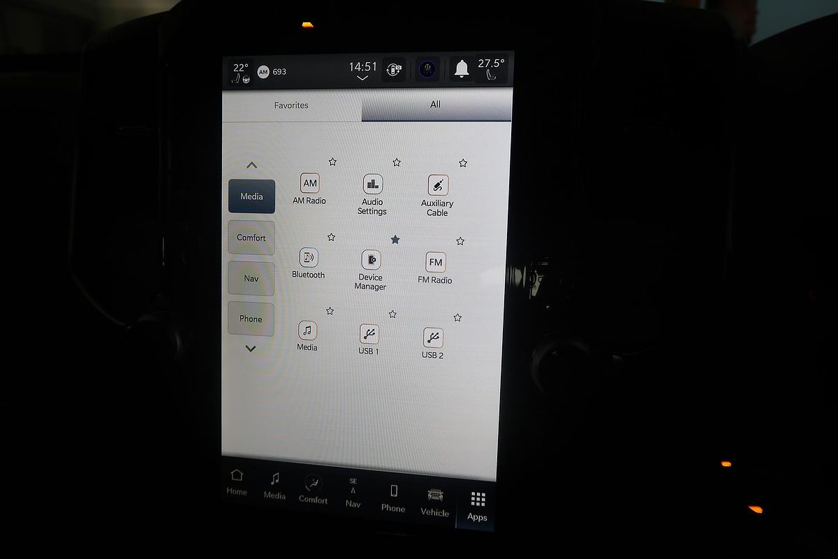 2024 RAM 1500 Laramie Sport RamBox DT 4X4 SWB