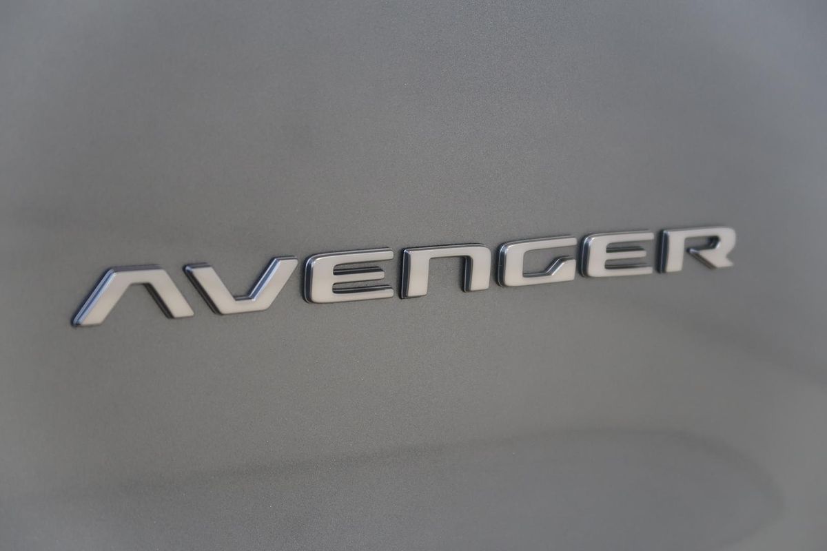 2024 Jeep Avenger Limited JJ