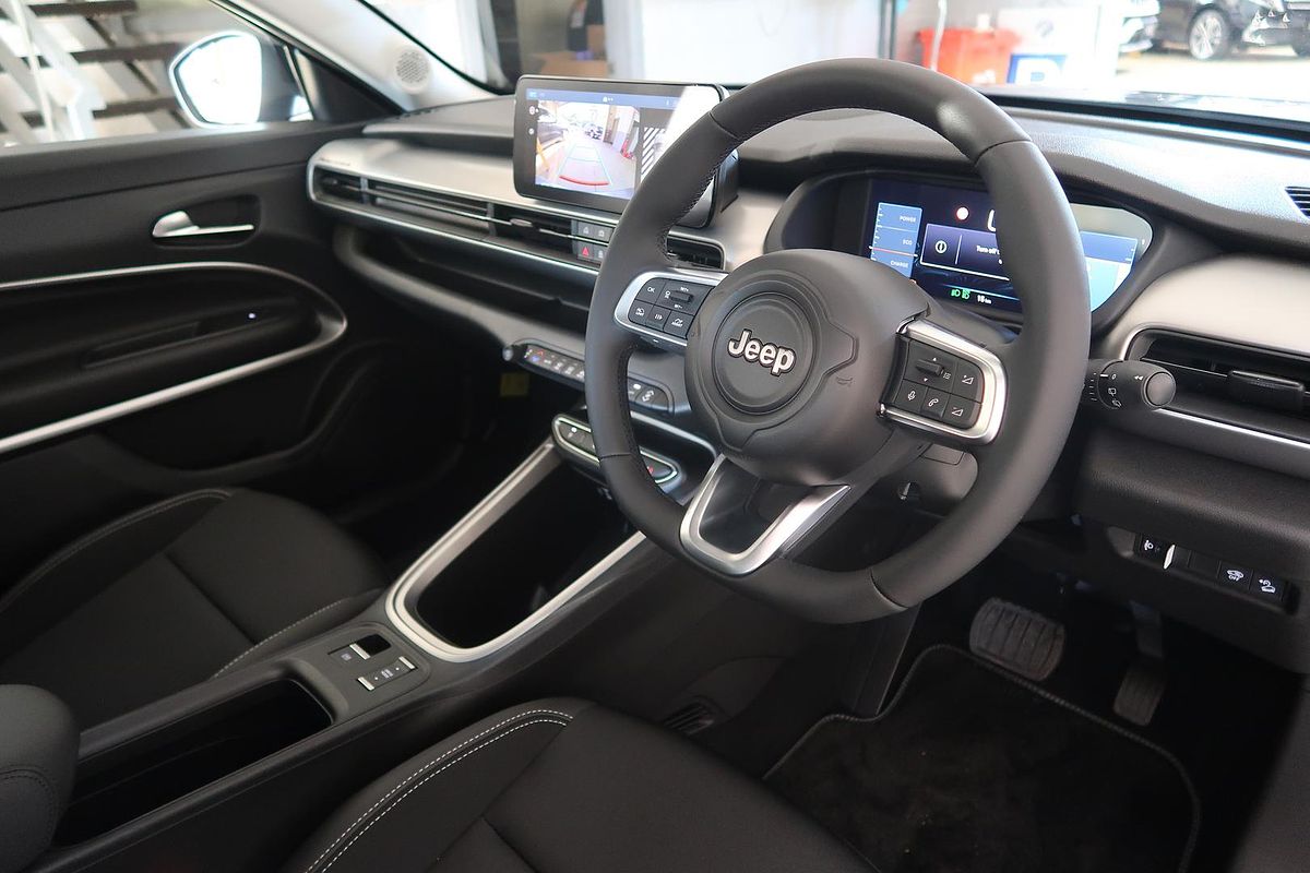 2024 Jeep Avenger Limited JJ
