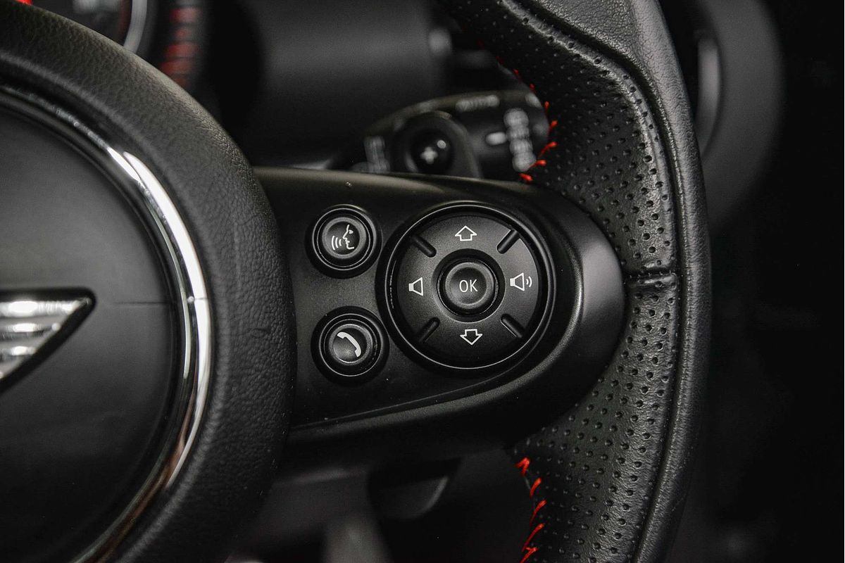 2016 MINI Clubman John Cooper Works F54
