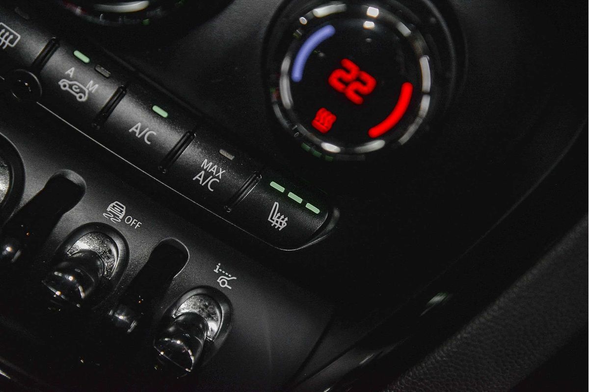 2016 MINI Clubman John Cooper Works F54