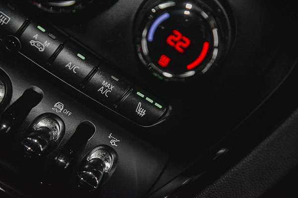 2016 MINI Clubman John Cooper Works F54