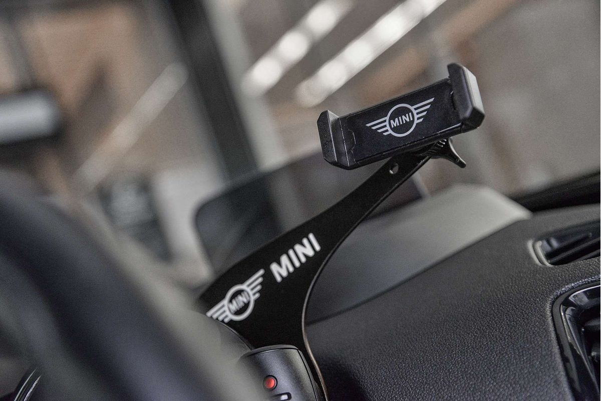 2016 MINI Clubman John Cooper Works F54