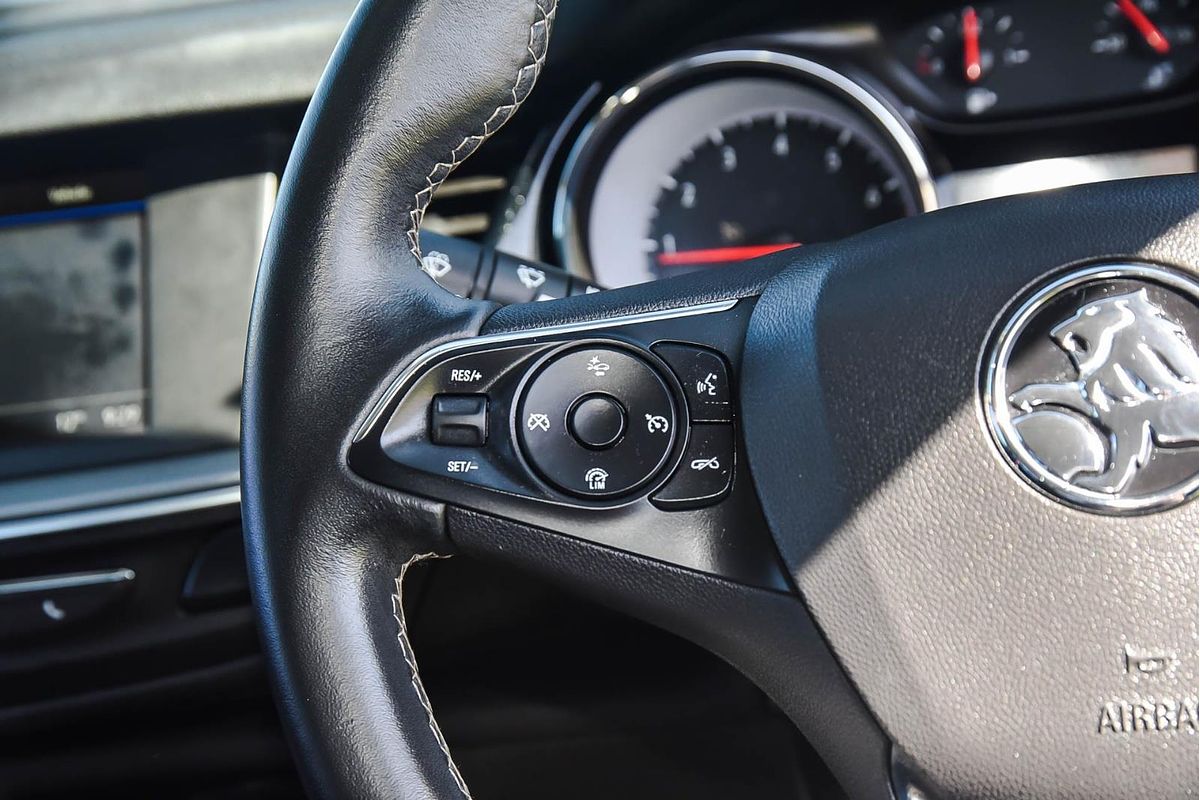 2019 Holden Commodore LT ZB