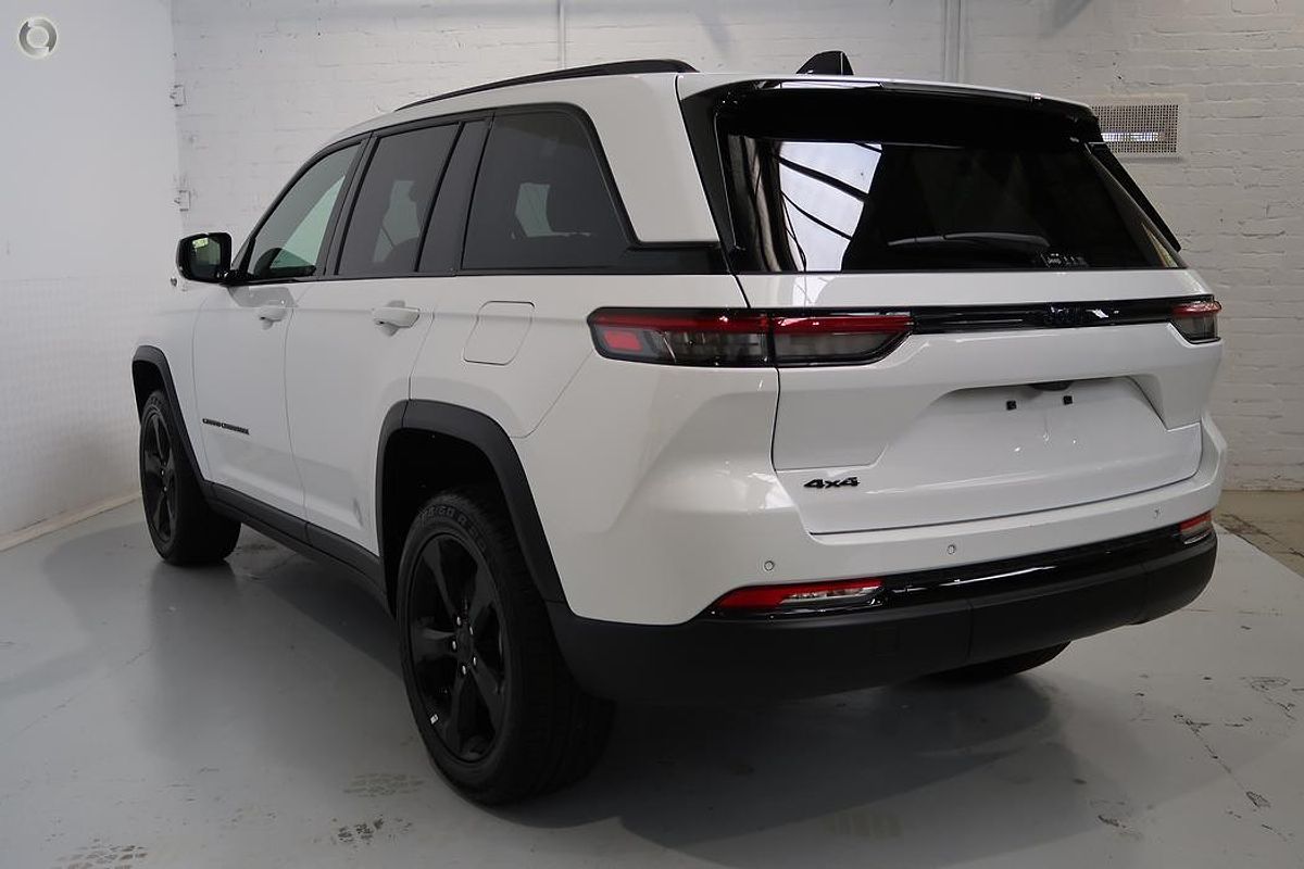 2023 Jeep Grand Cherokee Night Eagle WL