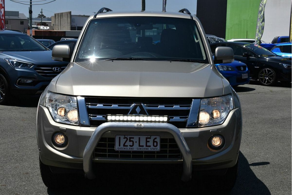 2012 Mitsubishi Pajero VR-X LWB (4x4) NW MY13