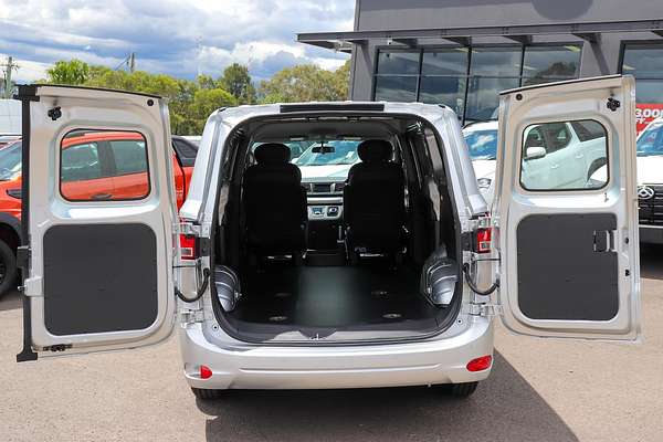 2024 LDV G10 + SV7C