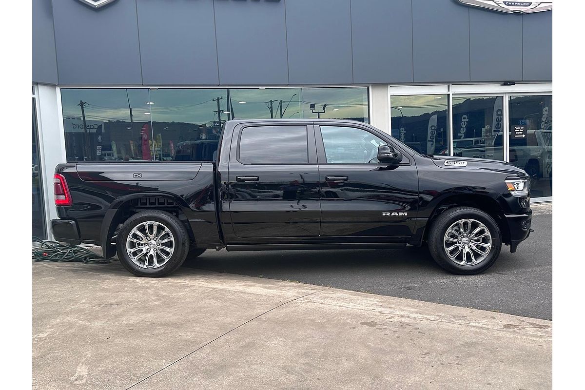 2024 RAM 1500 Laramie Sport RamBox DT 4X4