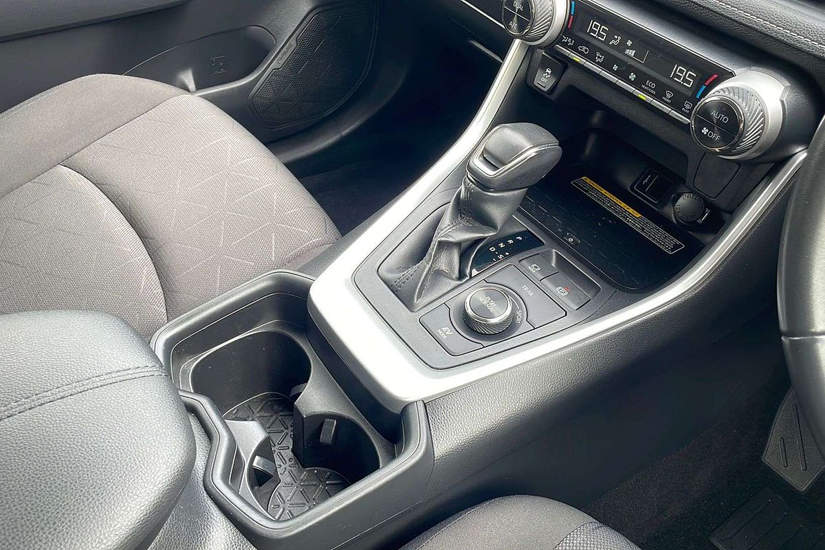 2021 Toyota RAV4 GXL AXAH54R