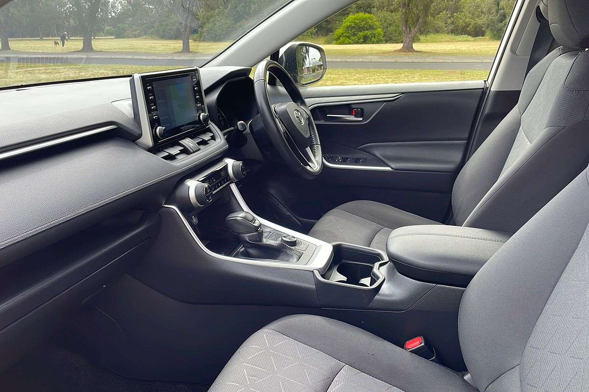 2021 Toyota RAV4 GXL AXAH54R