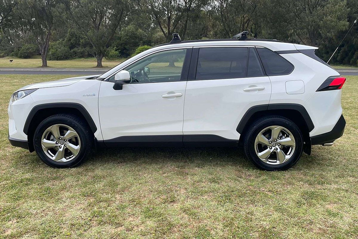 2021 Toyota RAV4 GXL AXAH54R