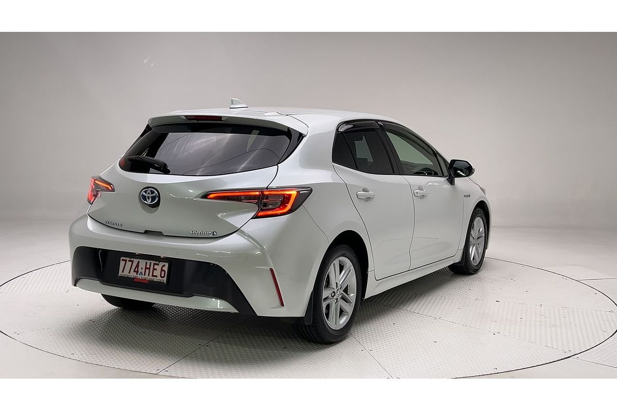 2020 Toyota Corolla SX MZEA12R