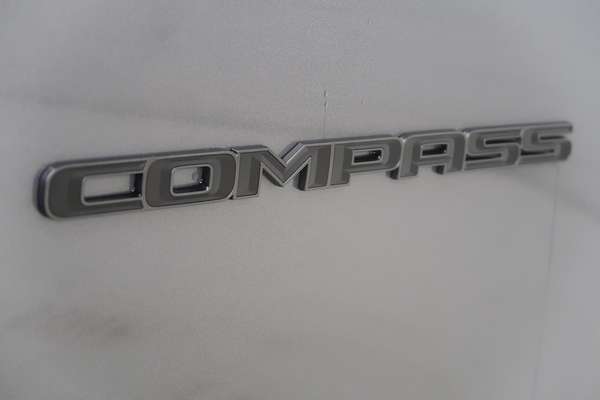 2023 Jeep Compass S-Limited M6