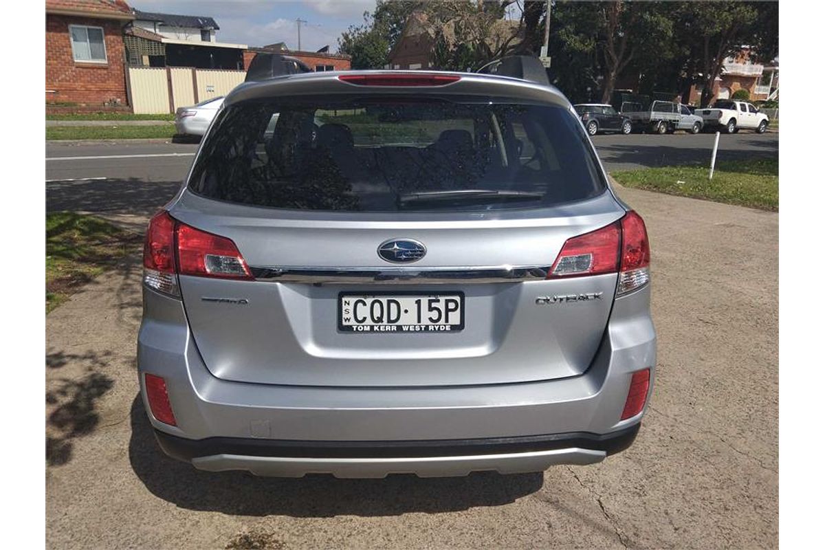 2013 Subaru Outback 2.5i Premium 4GEN