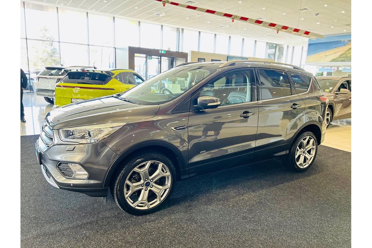 2017 Ford Escape Titanium ZG