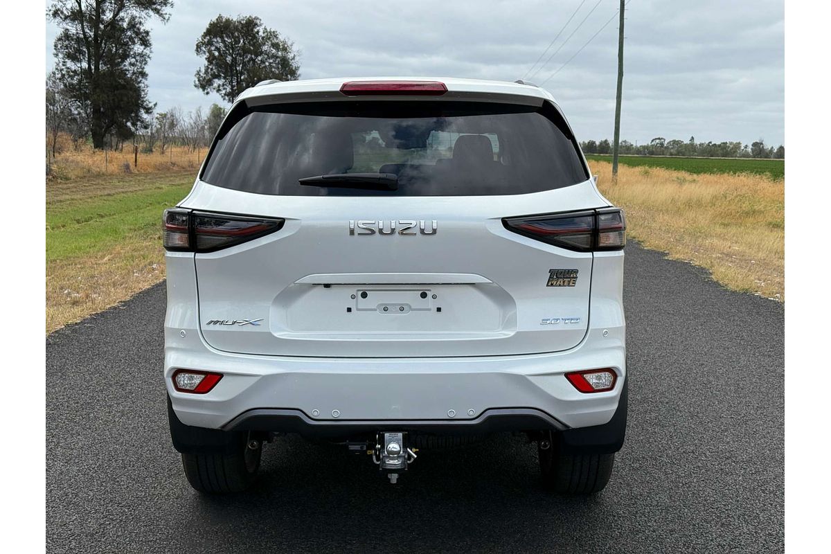2024 Isuzu MU-X LS-T