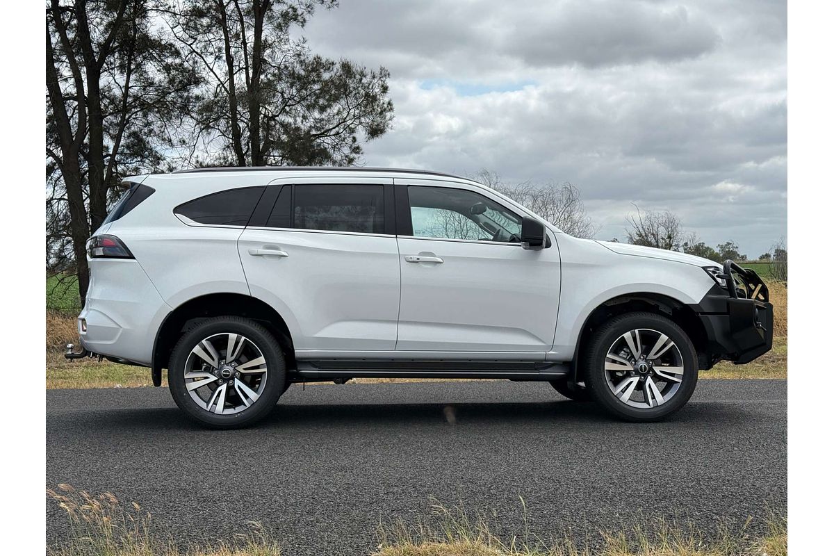 2024 Isuzu MU-X LS-T