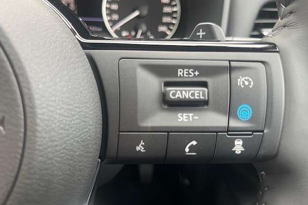 2024 Nissan X-TRAIL ST-L T33