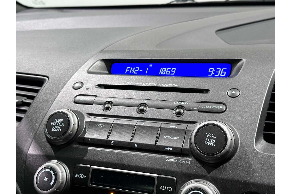 2011 Honda Civic VTi-L 8th Gen