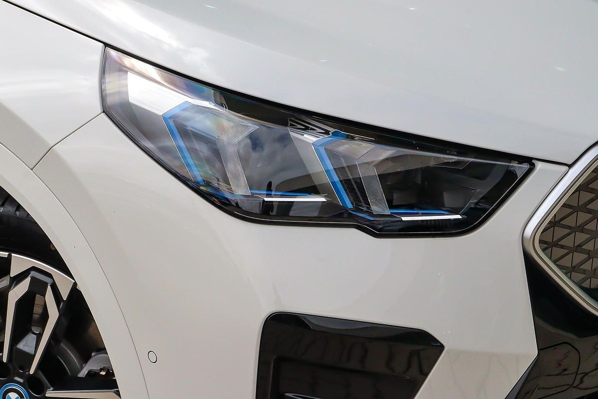 2024 BMW iX2 xDrive30 M Sport U10